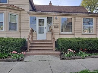 2430 3rd St, Trenton, MI 48183