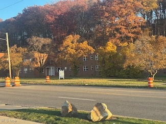 22550 Euclid Ave Unit 202, Euclid, OH 44117