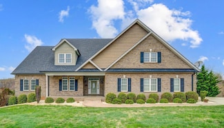 1695 Colby Dr, Forest, VA 24551