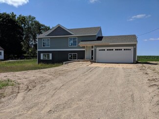 19805 Daggett Ave, Conklin, MI 49403