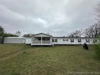 143 S Maple Rd, Colcord, OK 74338