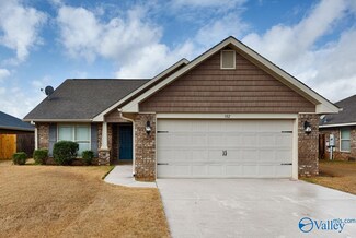 102 Ferstwood Dr, Madison, AL 35756