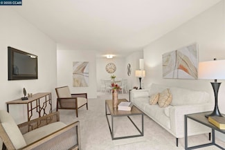 1407 Marchbanks Dr Unit 4, Walnut Creek, CA 94598