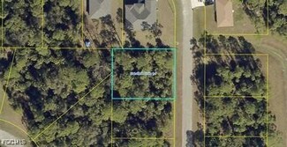 8060 Sherwood Cir, Port Labelle, FL 33935