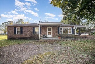 2243 Drive Inn Rd, Lincolnton, NC 28092