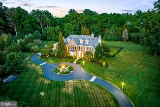 318 Winfield Rd, Devon, PA 19333