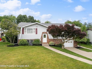 7 Amherst Park, Scranton, PA 18504