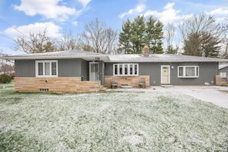 23415 Forrestview Ave, Elkhart, IN 46517