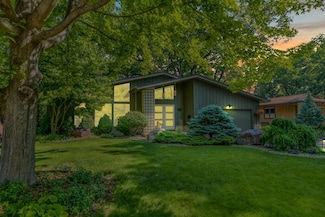 3914 Priscilla Ln, Madison, WI 53705