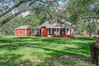 3042 County Road 452, Palacios, TX 77465