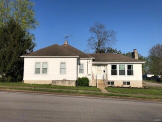 1012 N Oak St, Union, MO 63084