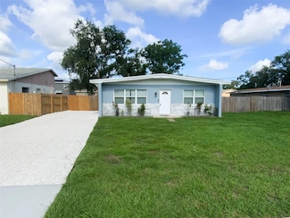 9620 Overlook Dr, Temple Terrace, FL 33617
