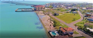 602 N Shore Dr, Port Isabel, TX 78578