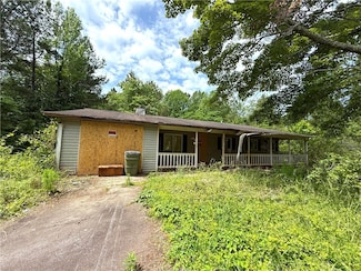 102 Hillcrest Ct, Walhalla, SC 29691