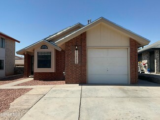 11756 Royal Banner Ln, El Paso, TX 79936