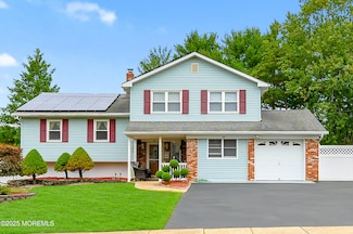 14 N Longview Rd, Howell, NJ 07731