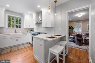 325 Taplow Rd, Baltimore, MD 21212