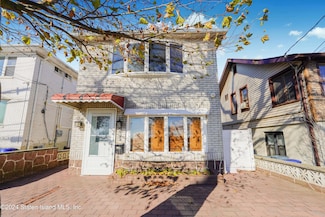 235 Father Capodanno Blvd, Staten Island, NY 10305