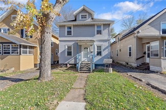 815 Valley Dr, Syracuse, NY 13207