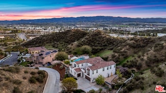 28265 Forge Ct, Santa Clarita, CA 91354
