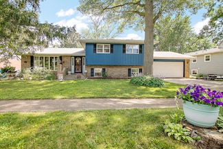 454 Francis St, Bourbonnais, IL 60914