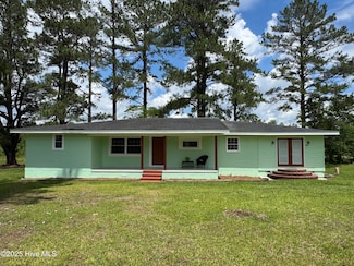 1309 Gaston Sellers Rd, Whiteville, NC 28472