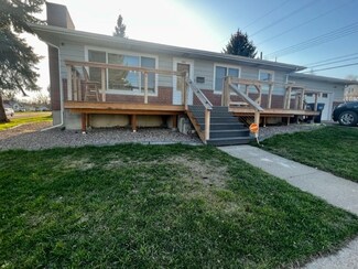 425 Riverview Dr E, Great Falls, MT 59404