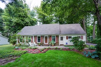 684 Regina Dr, Webster, NY 14580