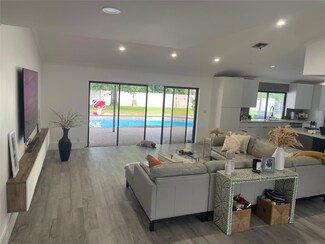 18235 104th Terrace S, Boca Raton, FL 33498