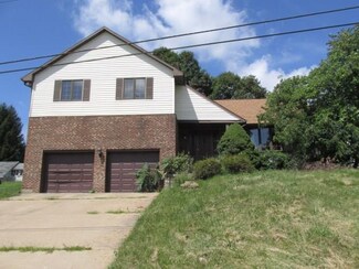 8 Merando Dr, Monessen, PA 15062