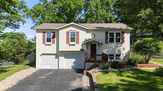 2412 Sue Lynn Dr, High Ridge, MO 63049