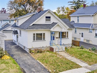 28 Penrose St, Rochester, NY 14612