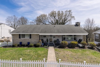 12 Shaw Dr, Alexandria, KY 41001