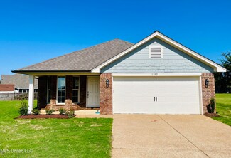 1702 Cambria Dr, Southaven, MS 38671