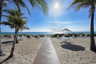 139 Sunrise Ave Unit 201, Palm Beach, FL 33480
