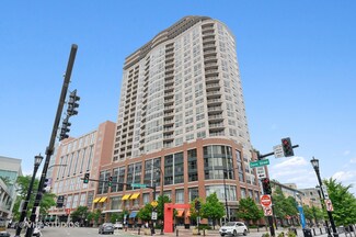 807 Davis St Unit 2103, Evanston, IL 60201