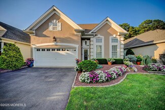 54 Marlow Dr, Jackson, NJ 08527