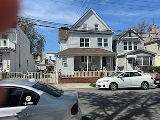 80-25 88th Rd, Jamaica, NY 11421