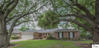3613 Jefferson Davis Dr, Monroe, LA 71201