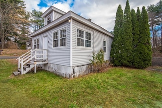 10 Auburn Rd, Londonderry, NH 03053