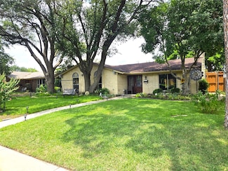 1417 Dogwood Trail, Lewisville, TX 75067