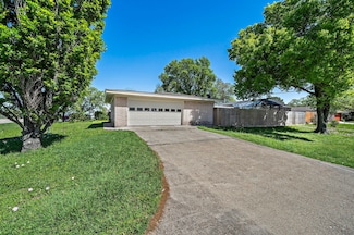 1033 25th Ave N, Texas City, TX 77590