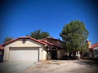 1607 E Newgrove St, Lancaster, CA 93535