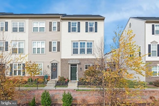 15635 Trolley Ln, Silver Spring, MD 20906