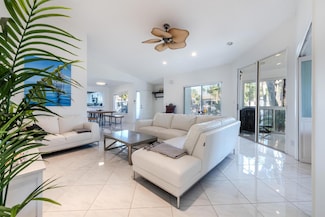 7485 Glendevon Ln Unit 1105, Delray Beach, FL 33446