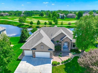 2164 Arnold Palmer Dr, Minneapolis, MN 55449