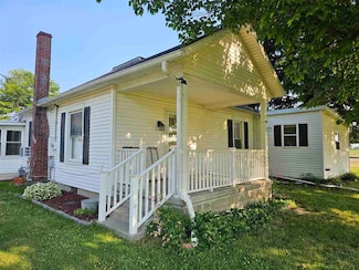 310 N Franklin St, Lynn, IN 47355