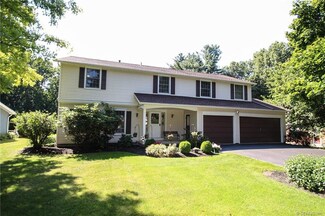127 Penfield Crescent, Rochester, NY 14625