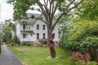 13 Holt St, Concord, NH 03301