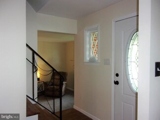 14 Homestead Rd, Stratford, NJ 08084